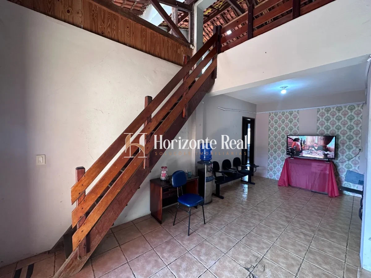 Imagem de OPORTUNIDADE IMPERDÍVEL ! CASA Á VENDA COM ESPAÇO EXTRA PARA RENDA .