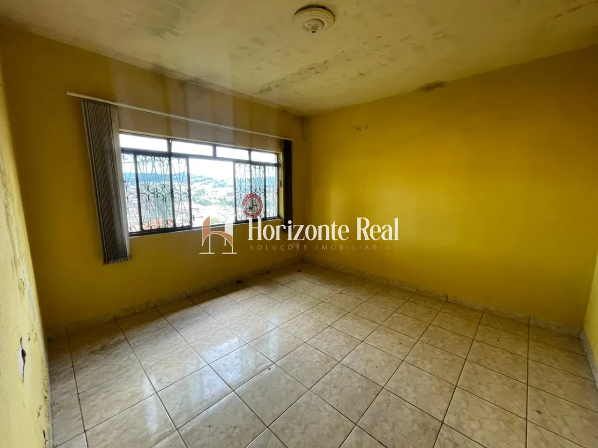 Imagem de EXCELENTE OPORTUNIDADE! CASA AMPLA Á VENDA.