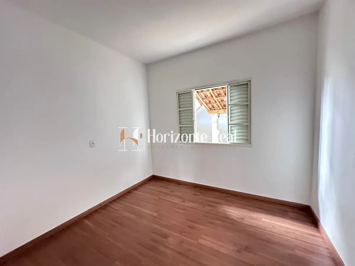 Imagem de CASA Á VENDA | EXCELENTE LOCALIZAÇÃO