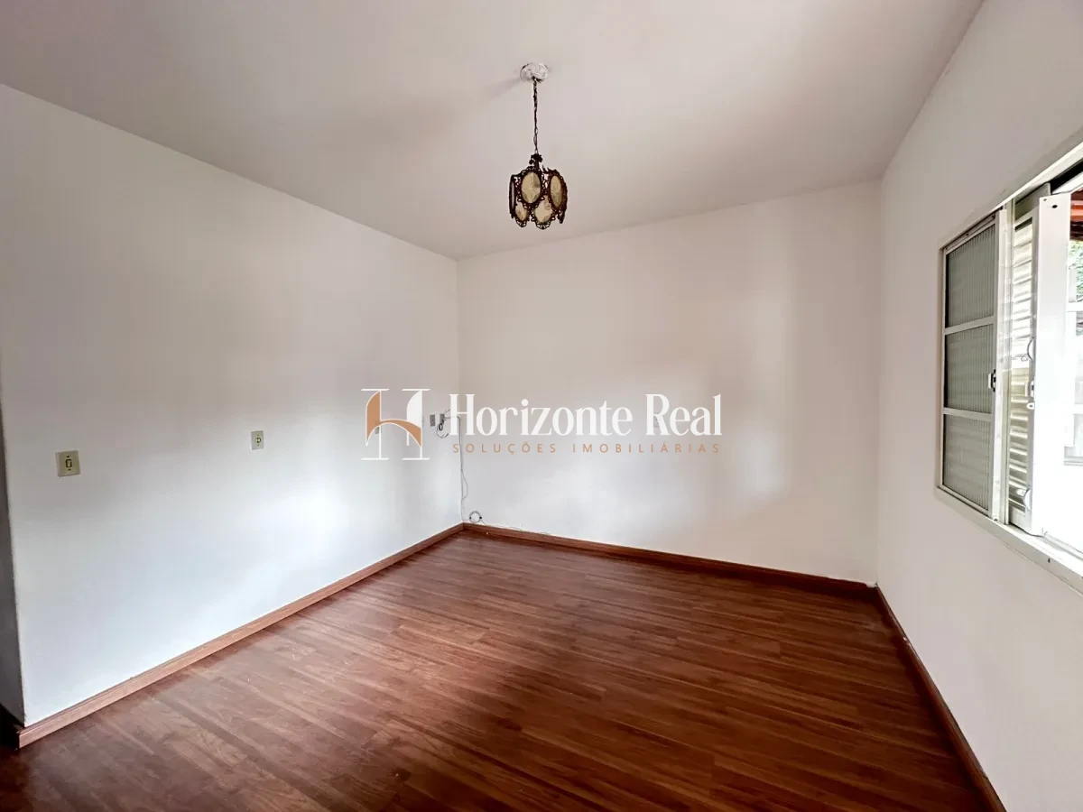 Imagem de CASA Á VENDA | EXCELENTE LOCALIZAÇÃO