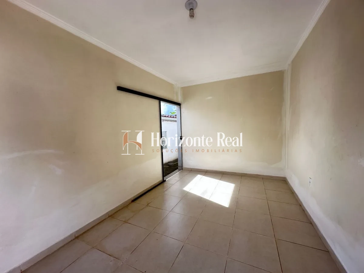 Imagem de CASA Á  VENDA | EXCELENTE OPORTUNIDADE RESIDENCIAL E DE INVESTIMENTO