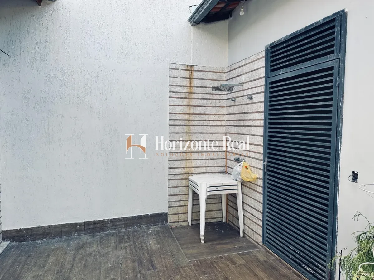 Imagem de OPORTUNIDADE IMPERDÍVEL! CASA ESPAÇOSA E COMPLETA À VENDA