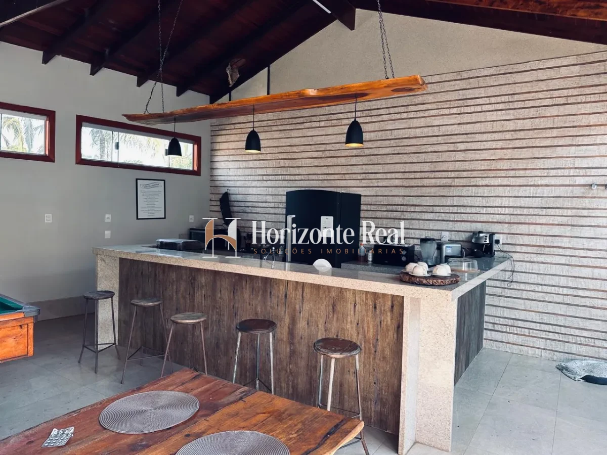 Imagem de OPORTUNIDADE IMPERDÍVEL! CASA ESPAÇOSA E COMPLETA À VENDA