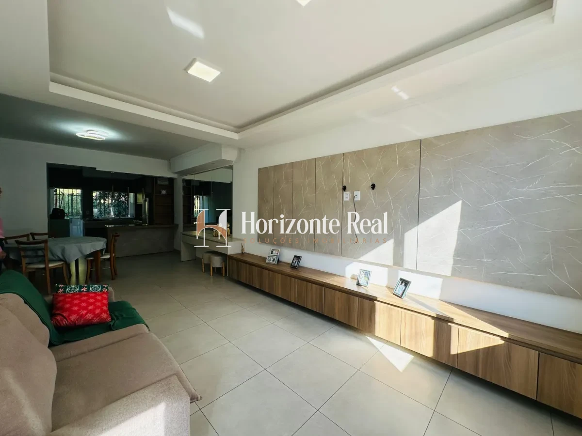Imagem de OPORTUNIDADE IMPERDÍVEL! IMÓVEL RESIDENCIAL E COMERCIAL À VENDA