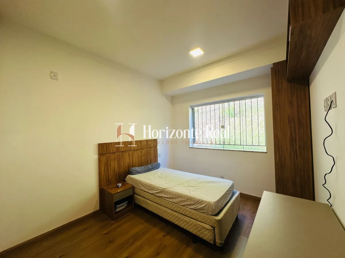 Imagem de OPORTUNIDADE IMPERDÍVEL! IMÓVEL RESIDENCIAL E COMERCIAL À VENDA