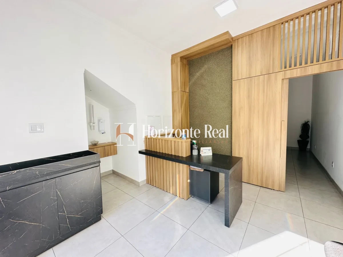 Imagem de OPORTUNIDADE IMPERDÍVEL! IMÓVEL RESIDENCIAL E COMERCIAL À VENDA