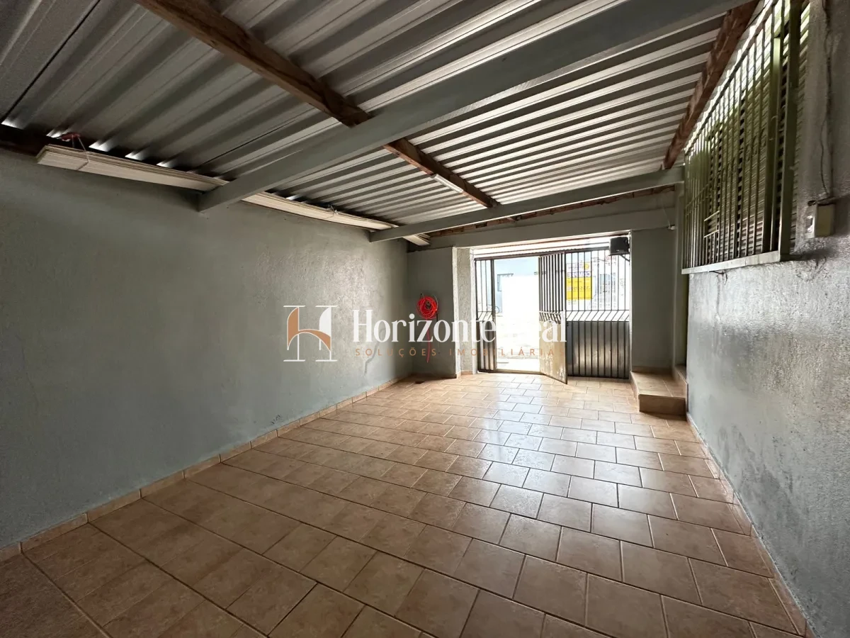 Imagem de CASA Á VENDA COM PONTO COMERCIAL