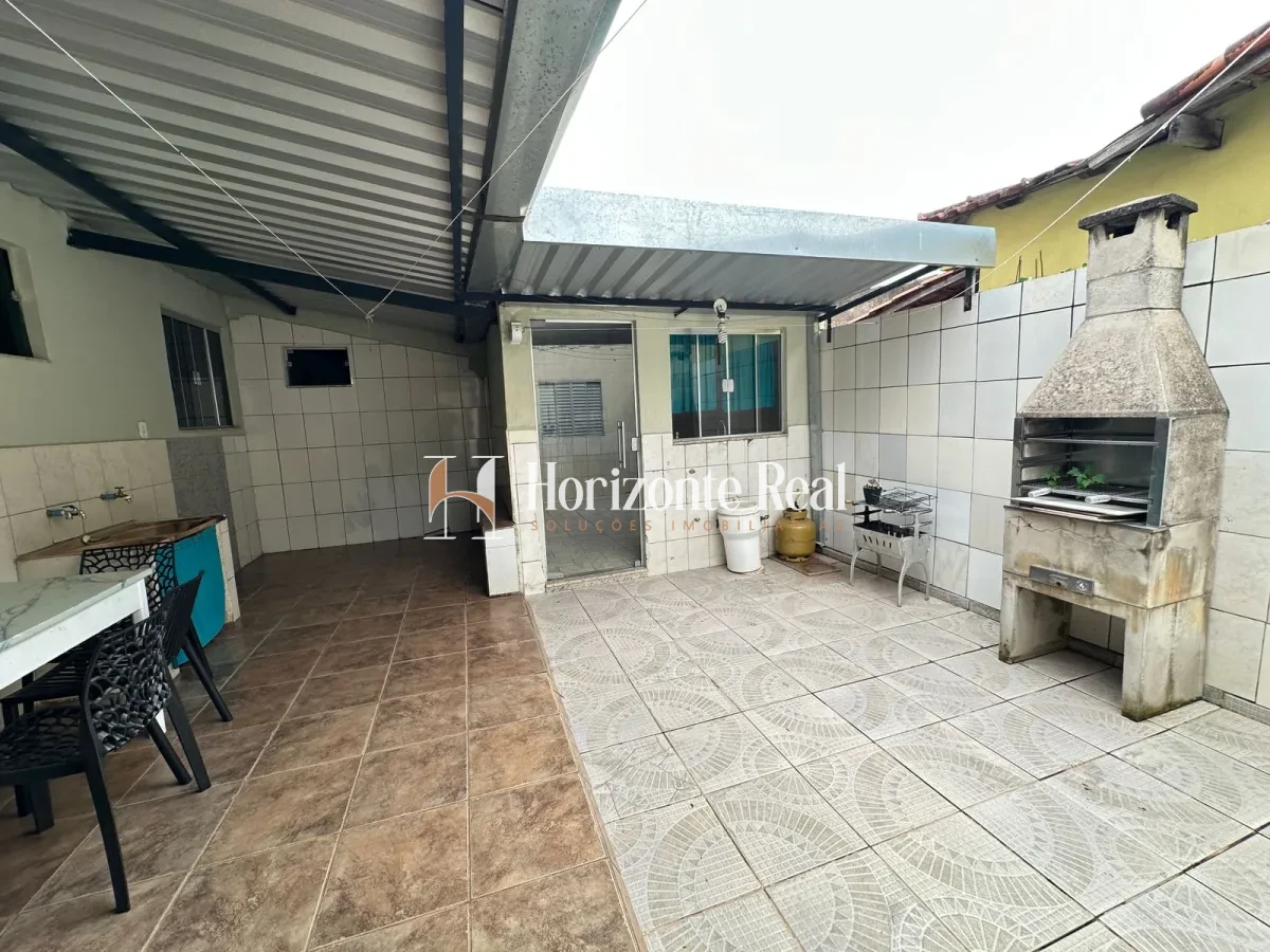 Imagem de CASA Á VENDA COM PONTO COMERCIAL