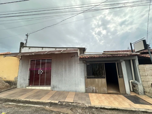 Imagem de CASA Á VENDA COM PONTO COMERCIAL