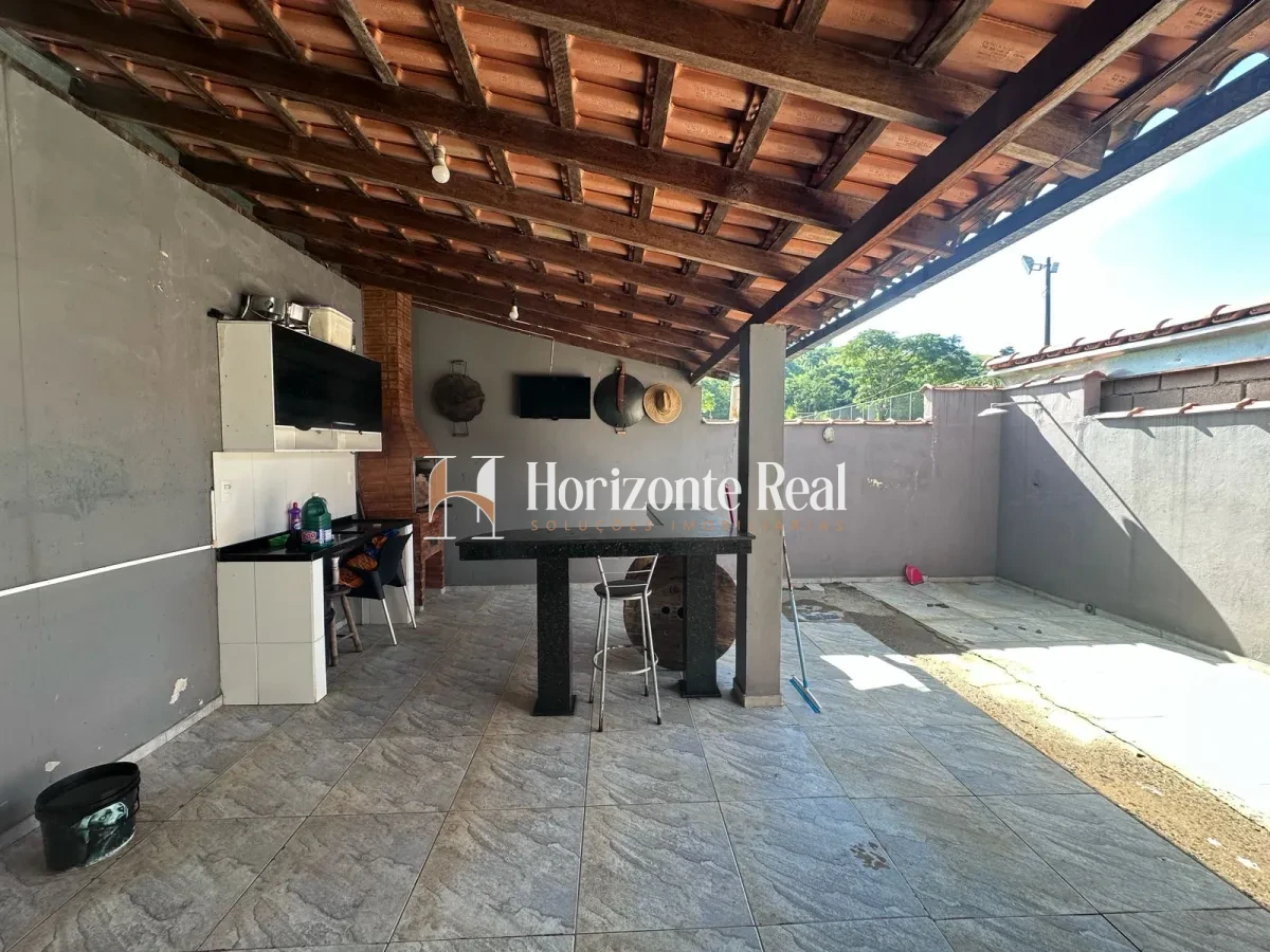 Imagem de CASA Á VENDA | CONFORTO E EXCELENTE LOCALIZAÇÃO