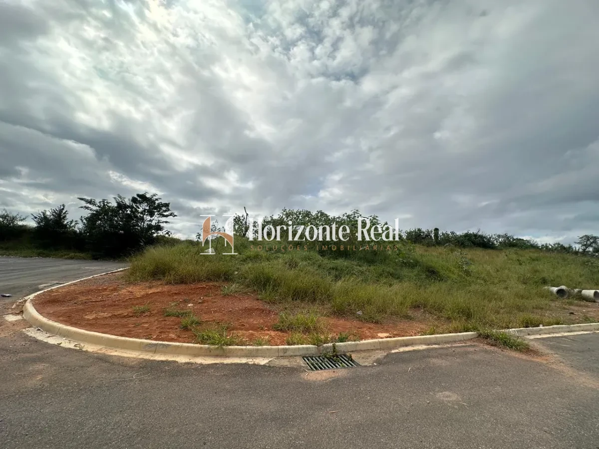 Imagem de EXCELENTE OPORTUNIDADE PARA INVESTIMENTO E CONSTRUÇÃO!