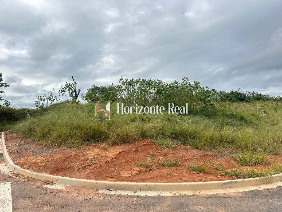 Imagem de EXCELENTE OPORTUNIDADE PARA INVESTIMENTO E CONSTRUÇÃO!