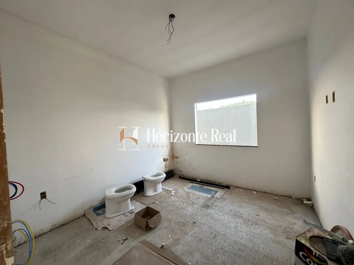 Imagem de CASA EM FASE FINAL DE ACABAMENTO | CONFORTO,ESPAÇO E EXCELENTE LOCALIZAÇÃO