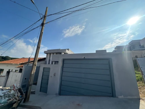 Imagem de CASA EM FASE FINAL DE ACABAMENTO | CONFORTO,ESPAÇO E EXCELENTE LOCALIZAÇÃO