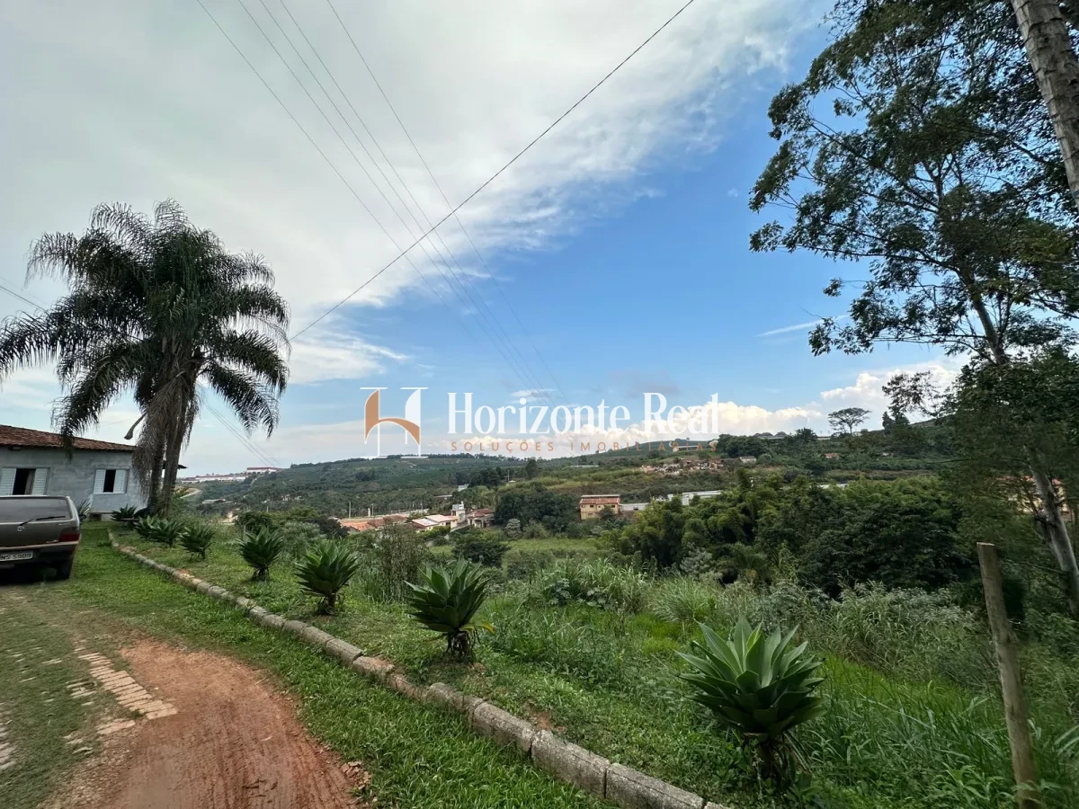 Imagem de CHÁCARA Á VENDA | CONFORTO,ESPAÇO E QUALIDADE A POUCOS MINUTOS DA CIDADE!
