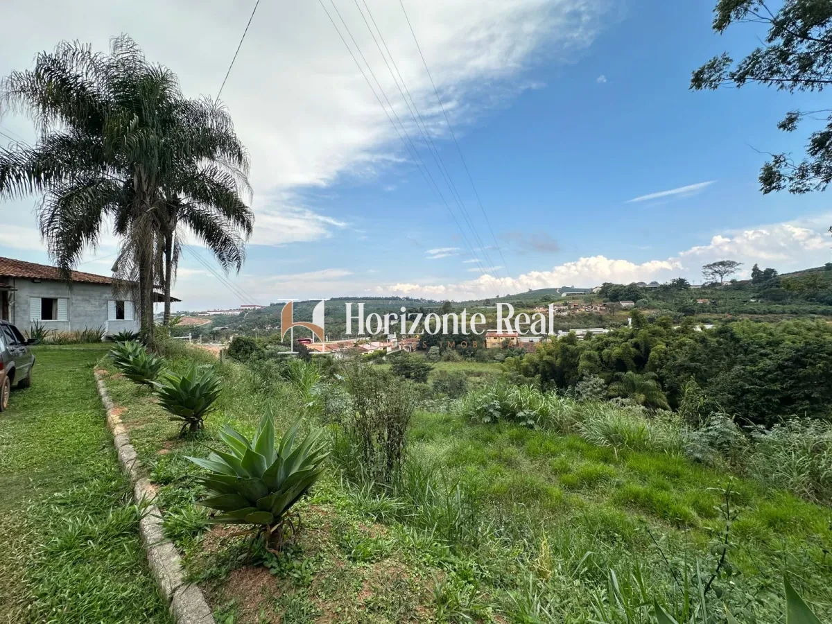 Imagem de CHÁCARA Á VENDA | CONFORTO,ESPAÇO E QUALIDADE A POUCOS MINUTOS DA CIDADE!