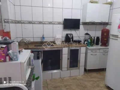 Imagem de Casa com 3 Quartos a 3 Min da UFSJ – Ideal para Morar ou Investir!