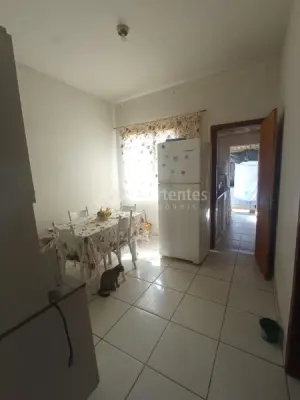 Imagem de Casa Central com 3 Quartos e Cobertura – Santa Cruz de Minas!