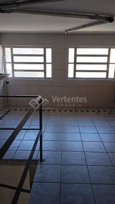 Imagem de Loja com Visibilidade Total em Matosinhos – De Frente para a Rua Principal!