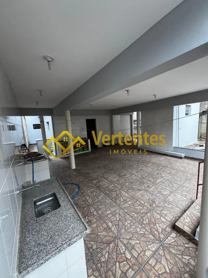 Imagem de Próxima ao Pátio Matozinhos – Casa Grande com Localização Privilegiada!