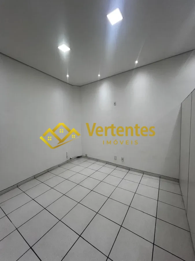 Imagem de Sala Comercial para Locação no Smart Shopping Matosinhos – Ideal para Escritórios e Consultórios!