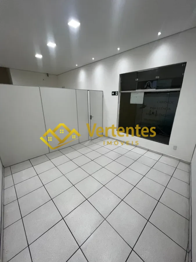 Imagem de Sala Comercial para Locação no Smart Shopping Matosinhos – Ideal para Escritórios e Consultórios!