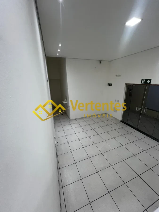 Imagem de Sala Comercial para Locação no Smart Shopping Matosinhos – Ideal para Escritórios e Consultórios!