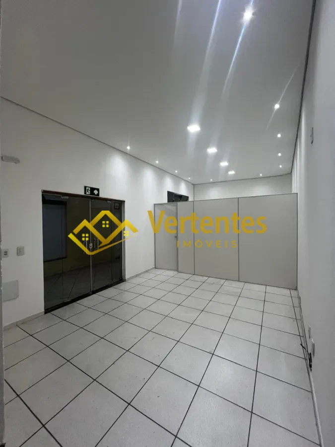 Imagem de Sala Comercial para Locação no Smart Shopping Matosinhos – Ideal para Escritórios e Consultórios!