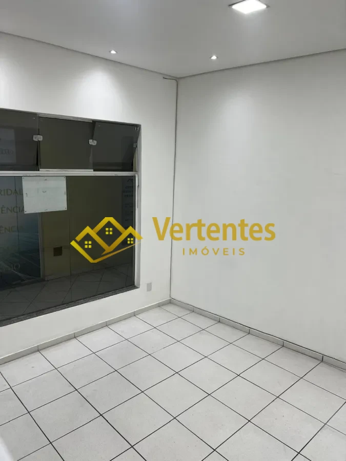 Imagem de Sala Comercial para Locação no Smart Shopping Matosinhos – Ideal para Escritórios e Consultórios!