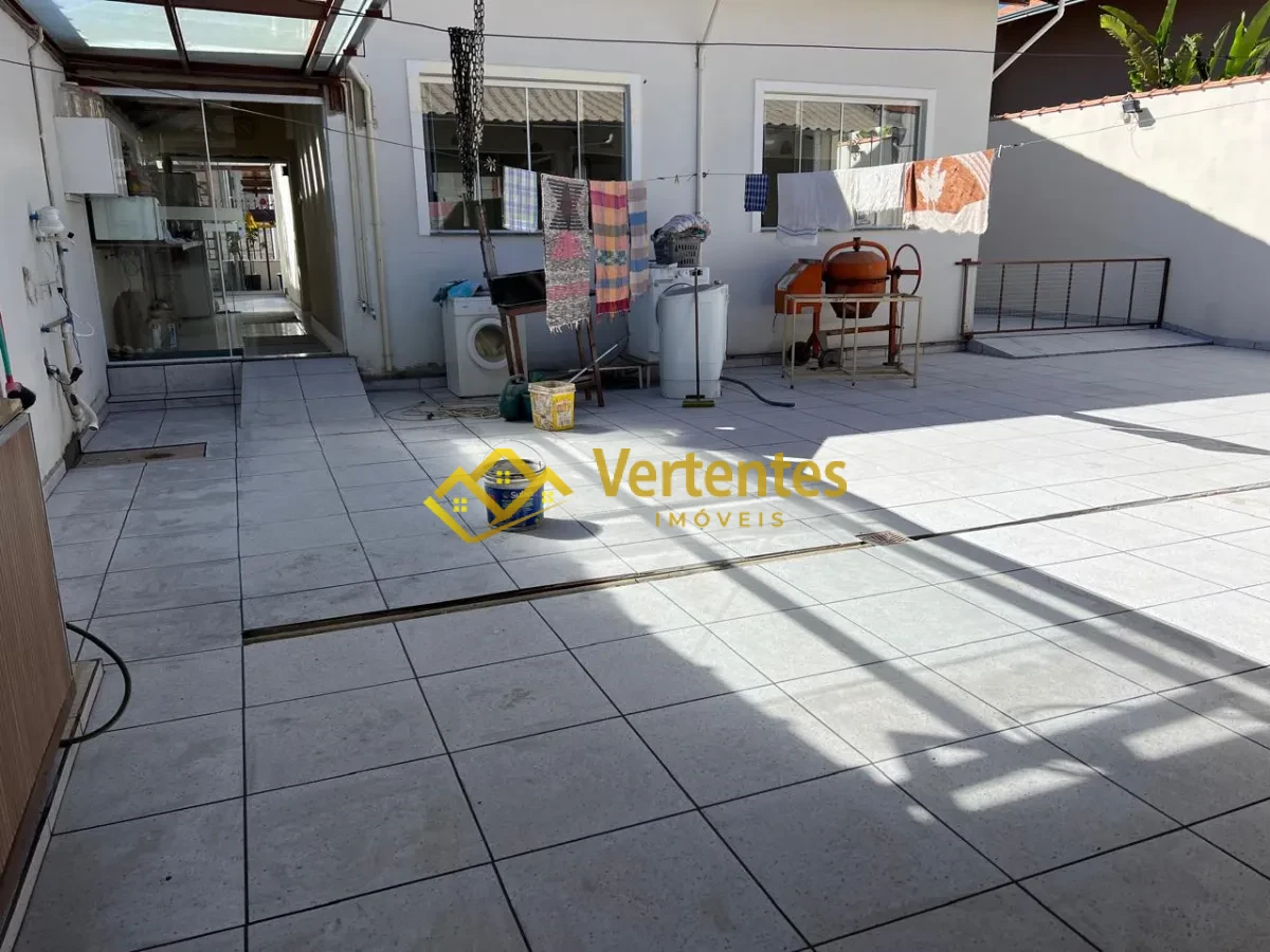 Imagem de Casa Ampla, Arejada e Pronta para Morar – Alto das Águas – Tiradentes/MG!
