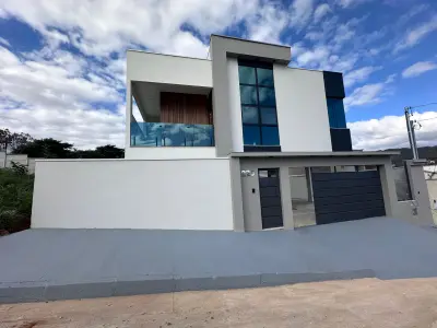 Imagem de Casa moderna com excelente acabamento no bairro São Pedro