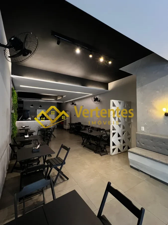 Imagem de Matosinhos | Espaço Perfeito para Restaurante – 91m² Disponível!