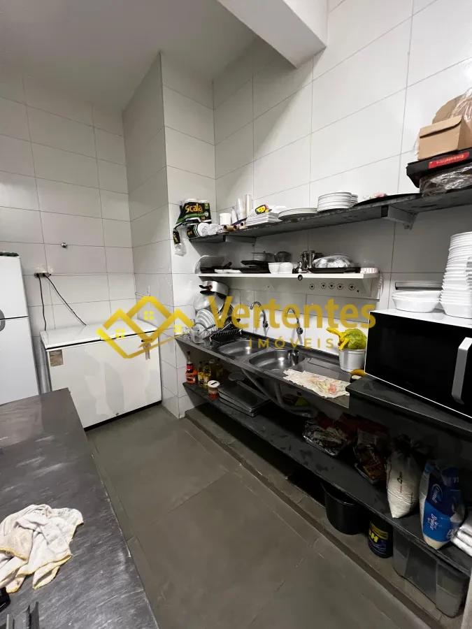 Imagem de Matosinhos | Espaço Perfeito para Restaurante – 91m² Disponível!