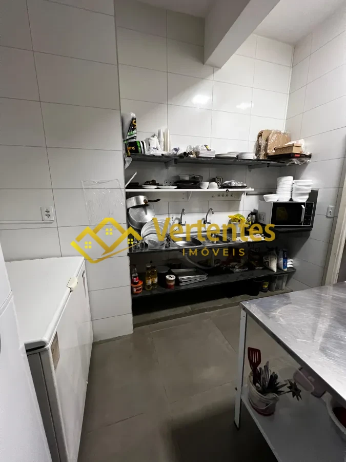 Imagem de Matosinhos | Espaço Perfeito para Restaurante – 91m² Disponível!