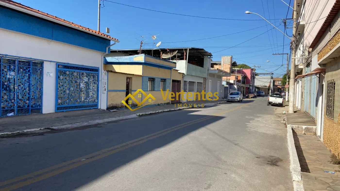 Imagem de Oportunidade! Casa Comercial para Aluguel em Ponto Estratégico de Santa Cruz de Minas!