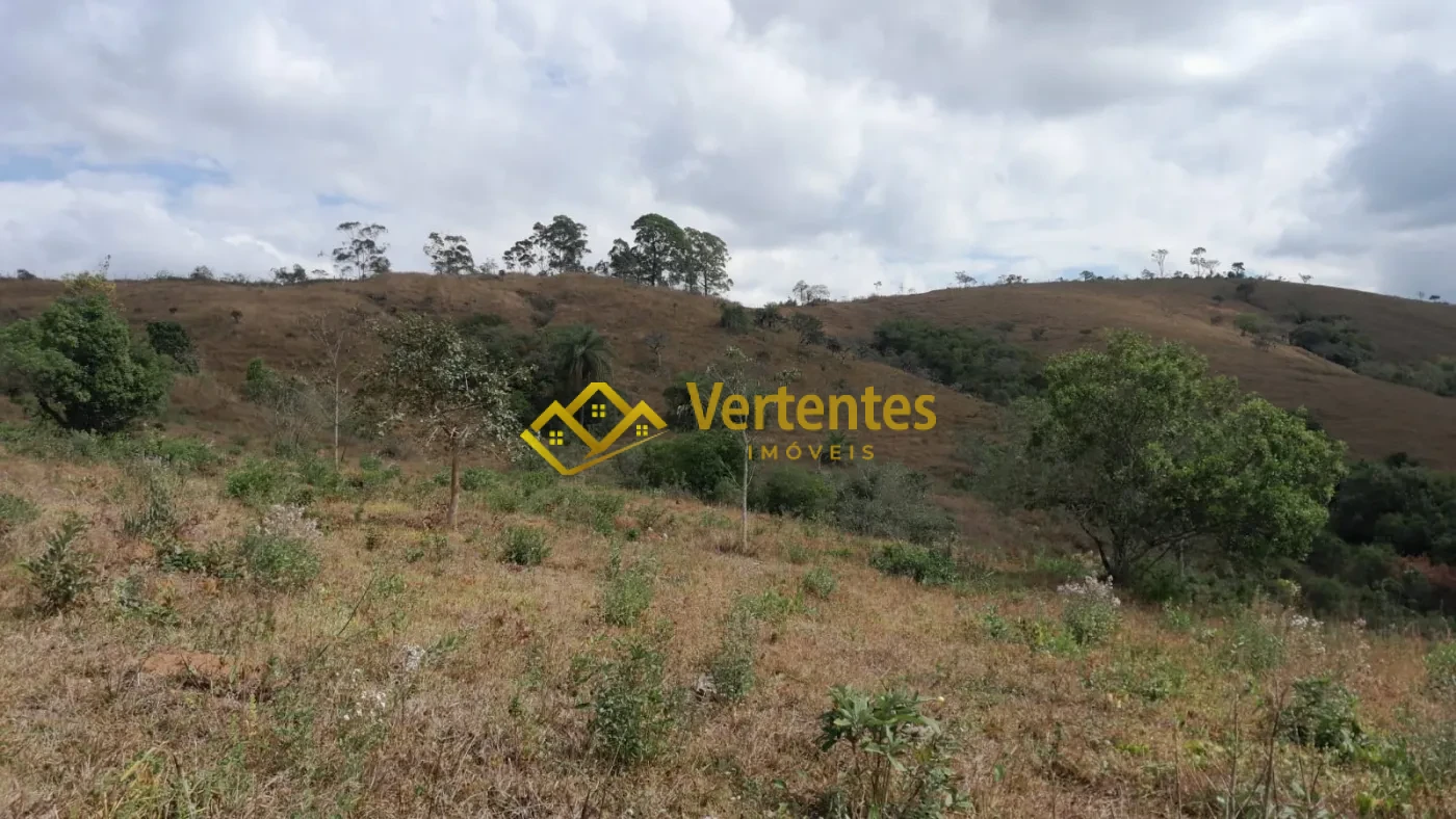 Imagem de Oportunidade Única: 18 Hectares com Luz e Água em Tiradentes