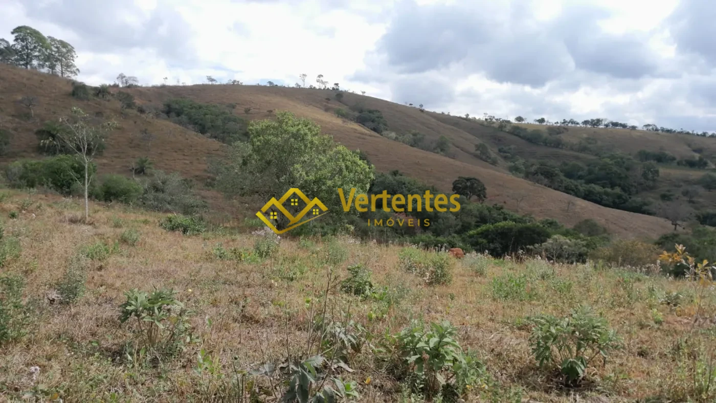 Imagem de Oportunidade Única: 18 Hectares com Luz e Água em Tiradentes