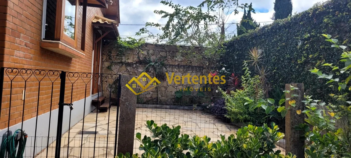 Imagem de Seu Refúgio de Luxo em Colônia do Marçal – 425m² Construídos!