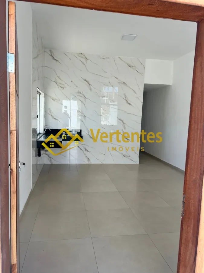 Imagem de Oportunidade Única: Casa com 2 Quartos e 2 Vagas na Cidade Universitária!