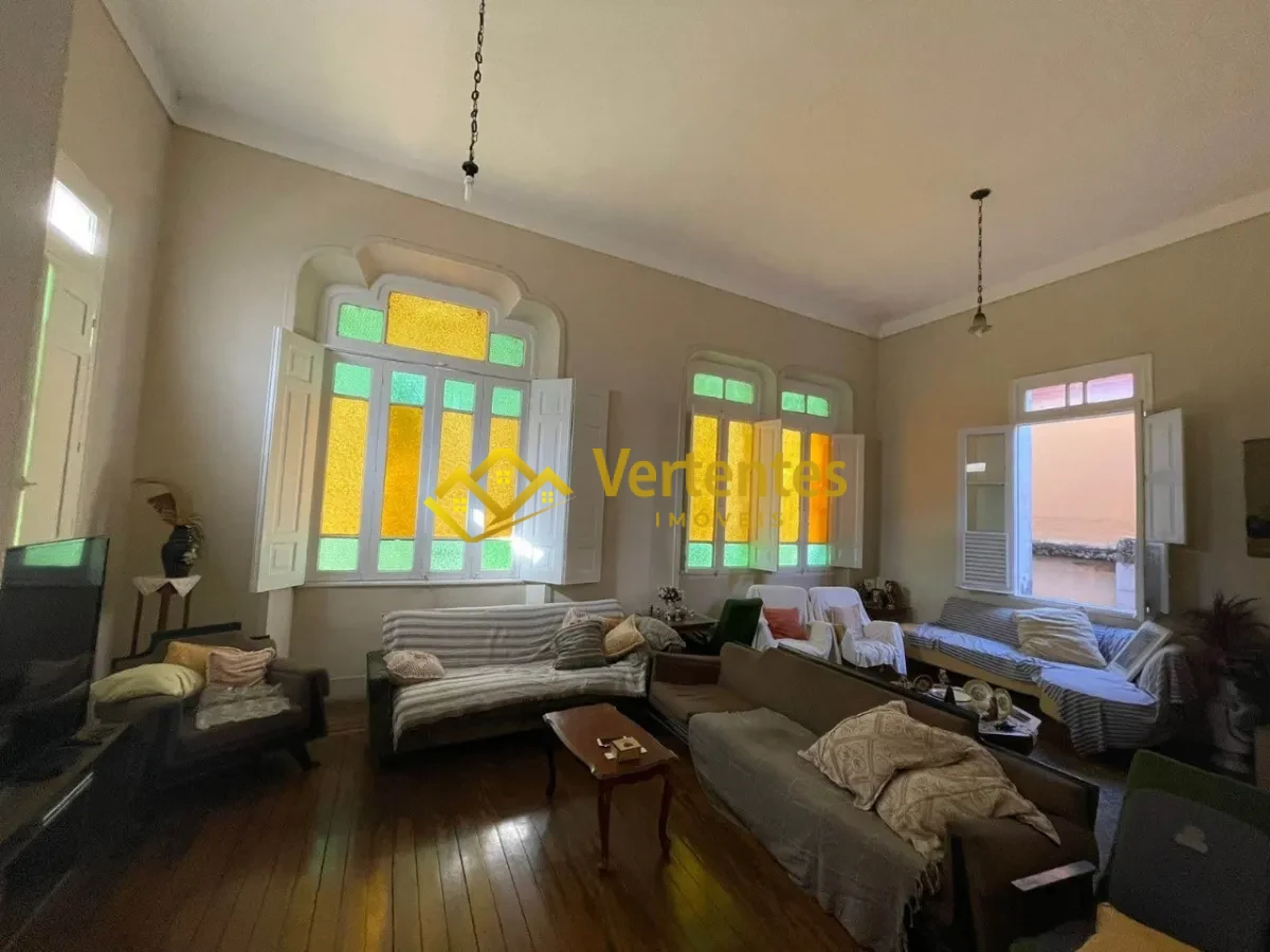 Imagem de Conjunto de 2 Casas + Loja no Centro Histórico de São João del-Rei!