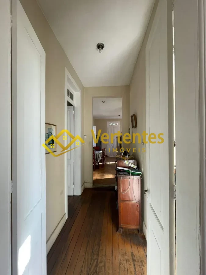 Imagem de Conjunto de 2 Casas + Loja no Centro Histórico de São João del-Rei!