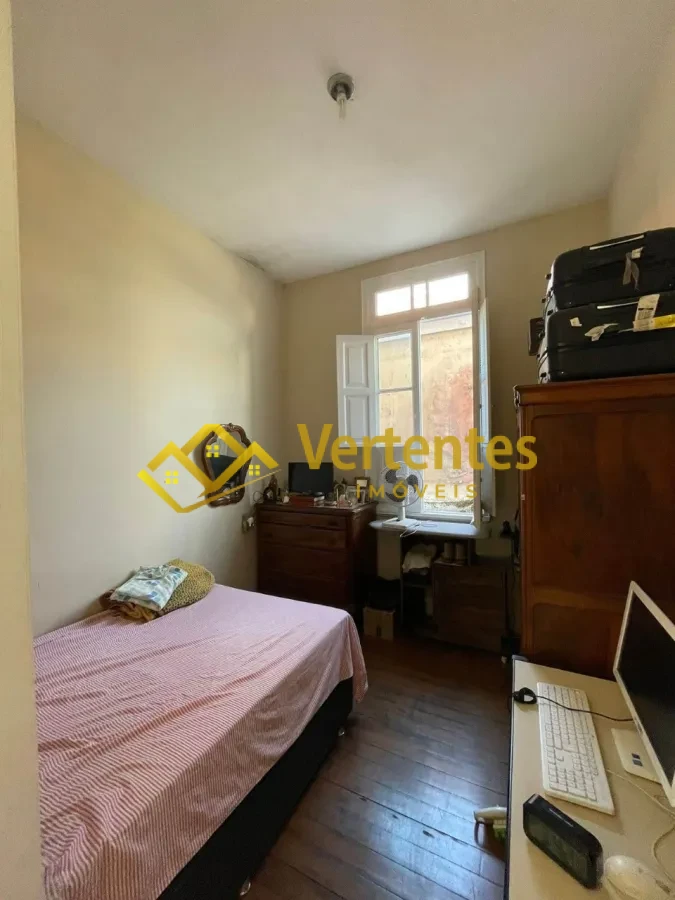 Imagem de Conjunto de 2 Casas + Loja no Centro Histórico de São João del-Rei!