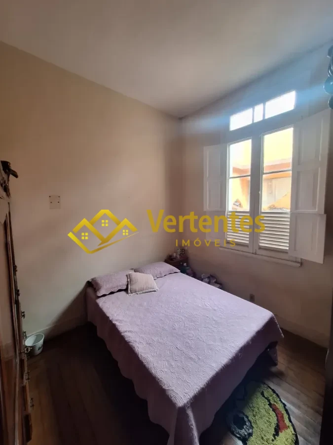 Imagem de Conjunto de 2 Casas + Loja no Centro Histórico de São João del-Rei!