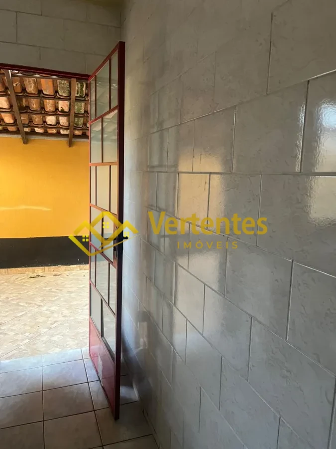 Imagem de Oportunidade! Casa com 3 Quartos para Alugar na Colônia de Marçal!