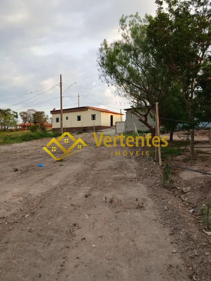 Imagem de 🏡 Terreno de 1.000 m² por Apenas R$ 90 Mil – Pronto para Construir!