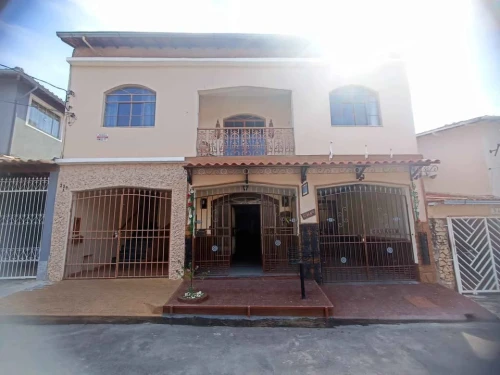 Imagem de Casa Colonial de Alto Conforto em Localização Privilegiada no Matosinhos!