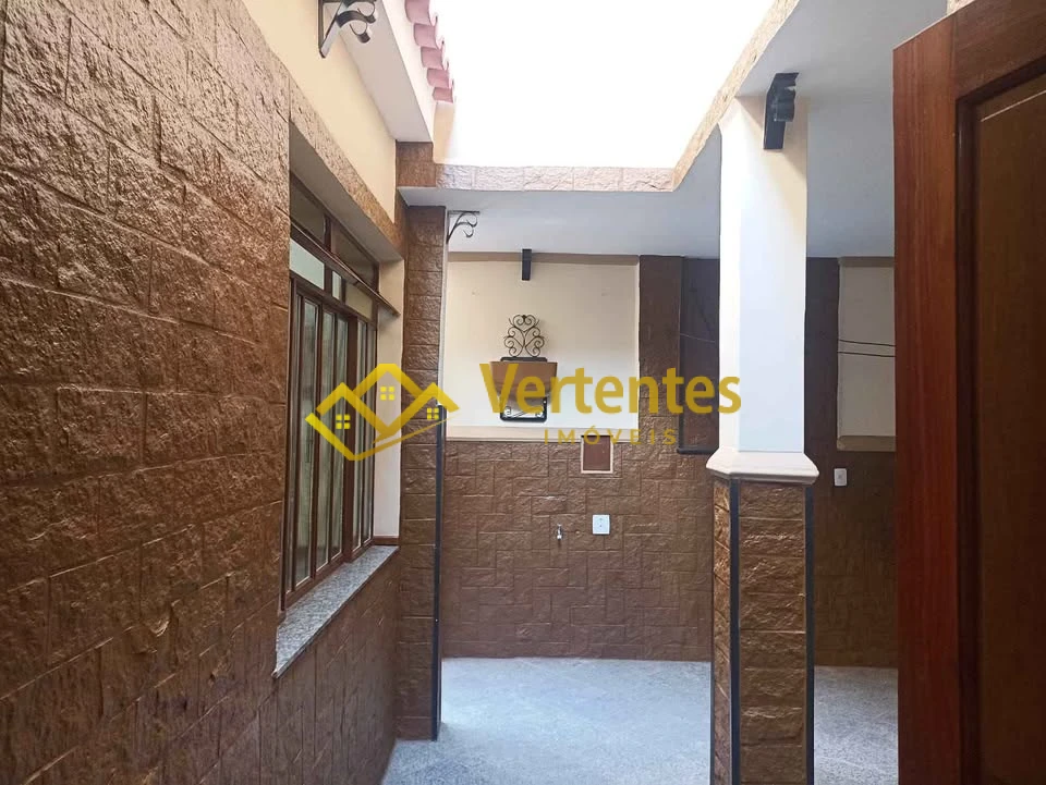 Imagem de Casa Colonial de Alto Conforto em Localização Privilegiada no Matosinhos!