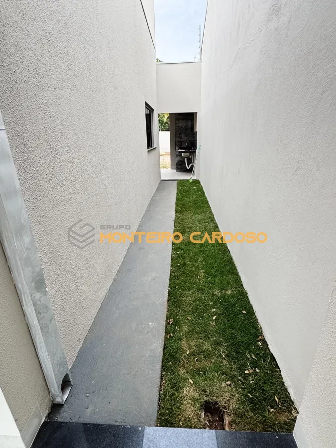 Imagem de CASA NOVA À VENDA - VILA CARVALHO