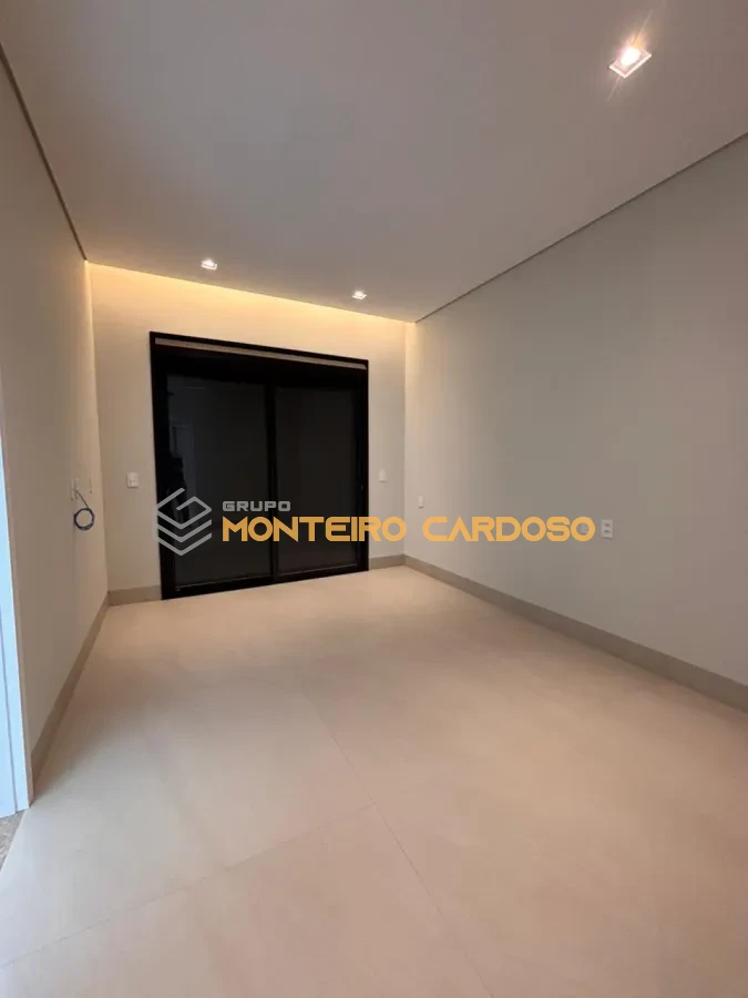 Imagem de Casa à Venda – Condomínio Unique