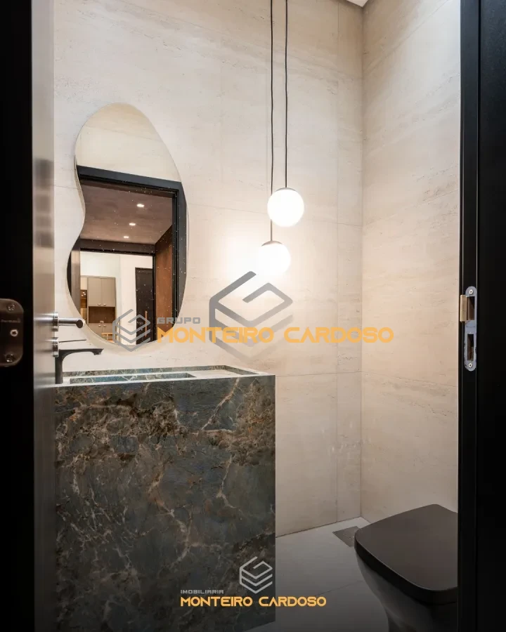 Imagem de 🏡 Imóvel à Venda no Condomínio Vila Toscana